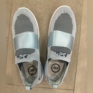 Men’s APL TechLoom Bliss sneakers